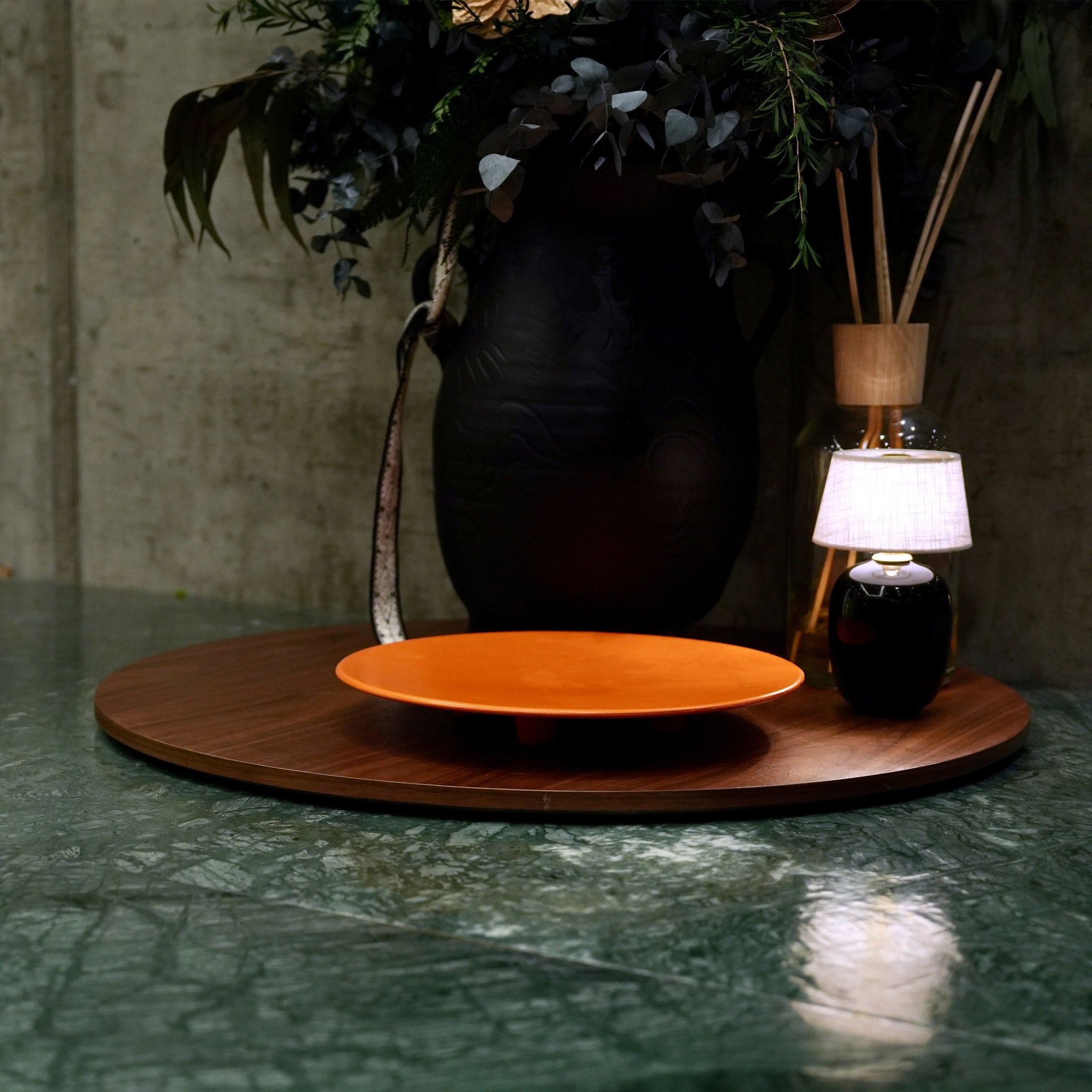 ZERO Fad i støbejern, lakeret